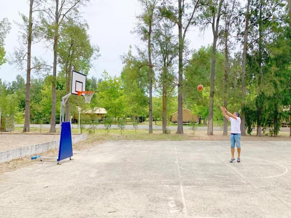 Camping U Casone - Maeva Ghisonaccia Buitenkant foto