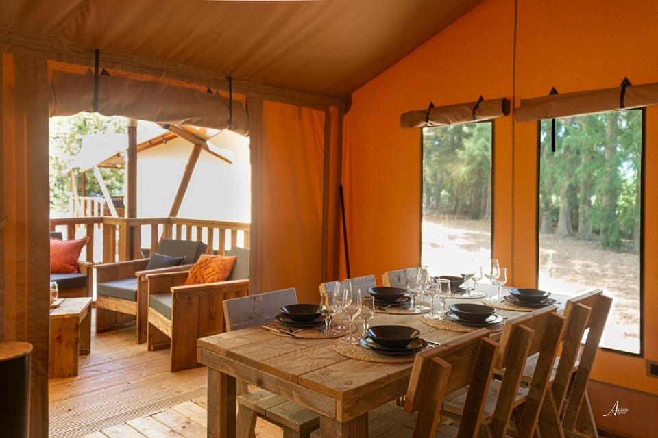 Camping U Casone - Maeva Ghisonaccia Buitenkant foto